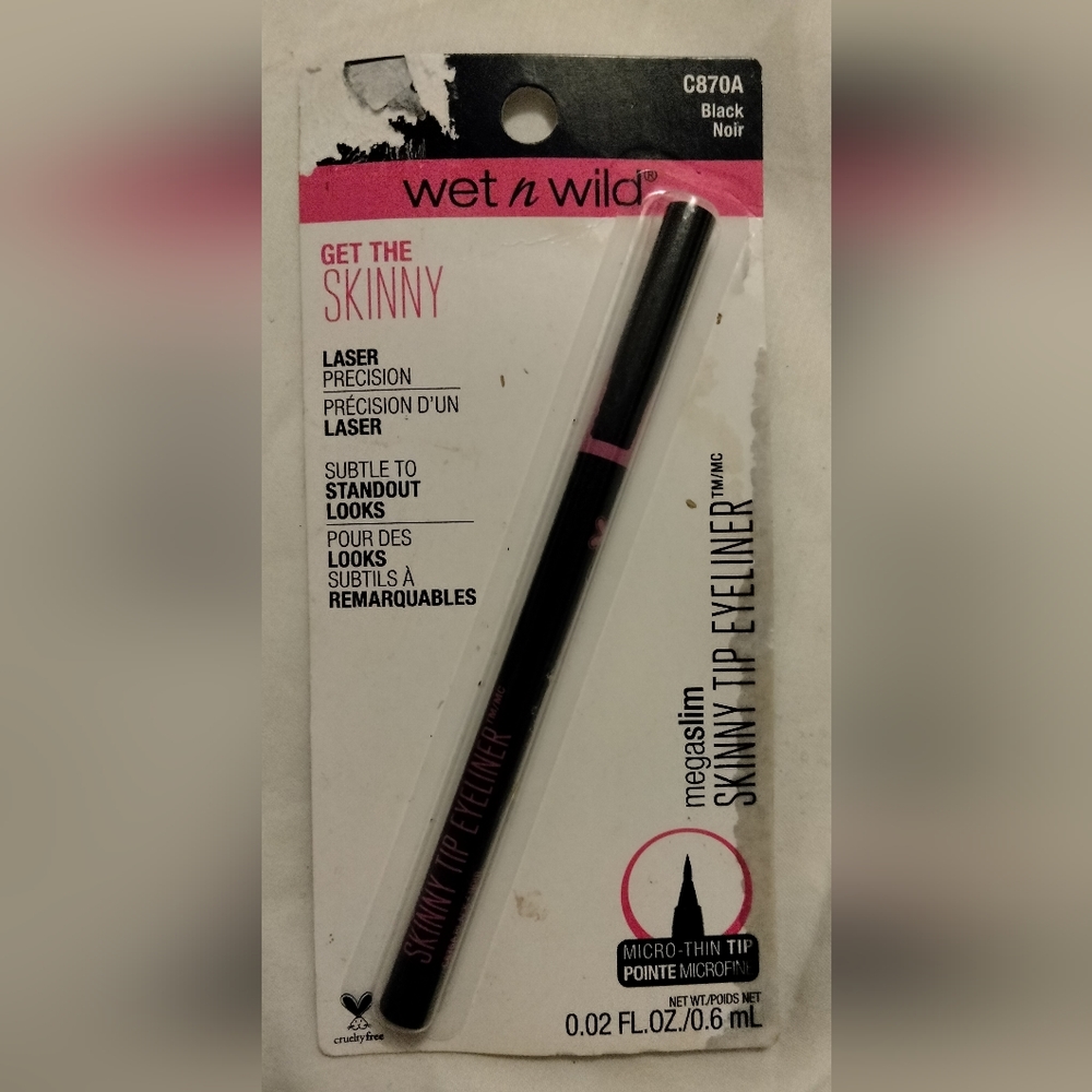 wet and wild  MEGA SLIM eyeliner